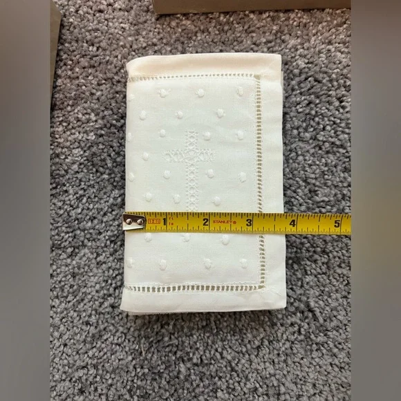 Elegant Baby Heirloom Bible in gift box - Picture 12 of 12